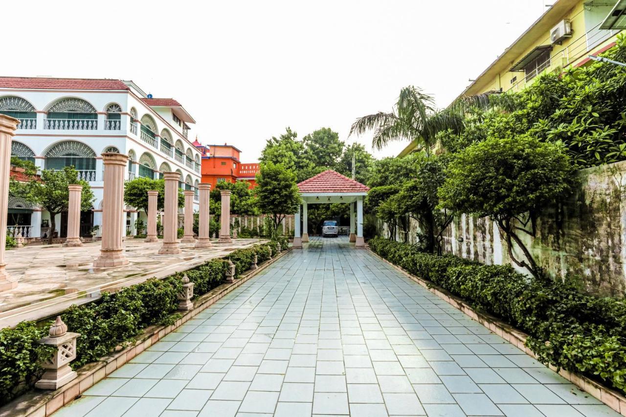 Saptapuri By Royal Orchid Hotels Limited Varanasi Luaran gambar