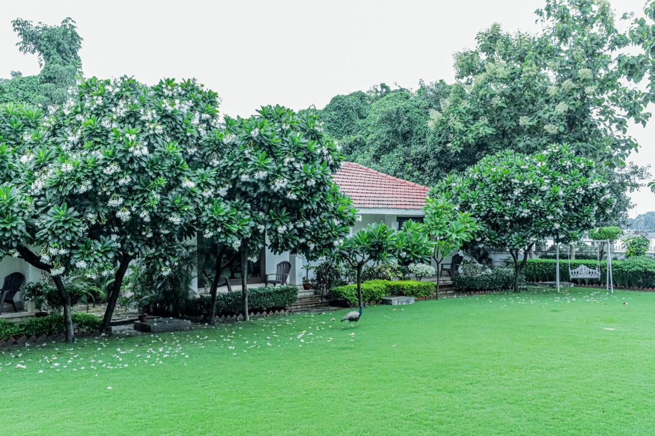 Saptapuri By Royal Orchid Hotels Limited Varanasi Luaran gambar